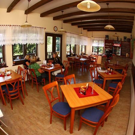 فندق Yacht Club Barrandov Kožlí u Orlíka المظهر الخارجي الصورة